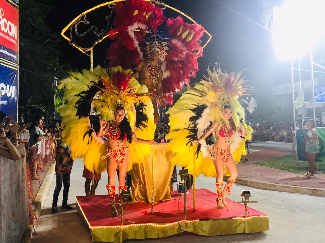 Lee más sobre el artículo Espectacular noche de cierre de los Carnavales 2019