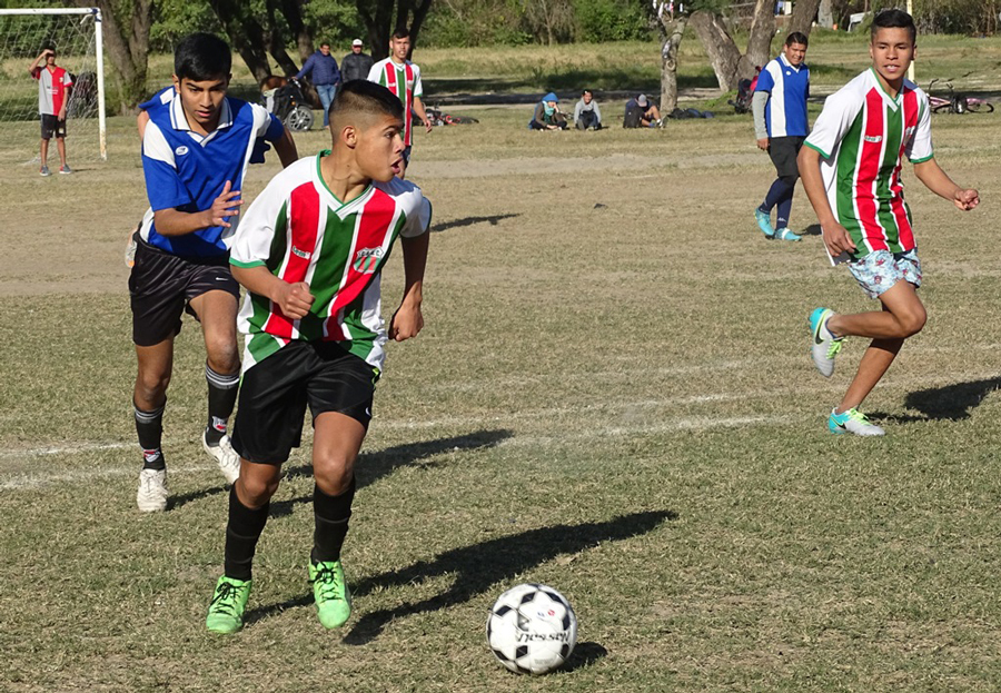 Lee más sobre el artículo Inscriben para el Torneo de Fútbol Adolescente