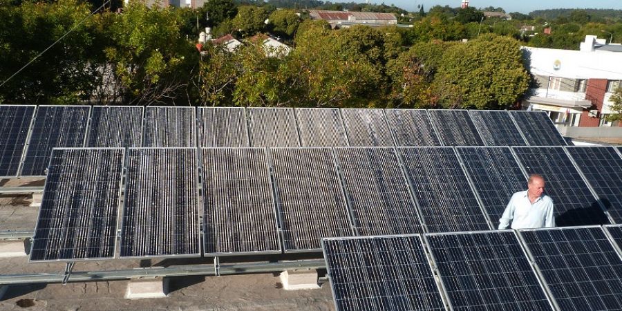Lee más sobre el artículo Malabrigo: finalizó la instalación del Sistema Solar Fotovoltaico en el edificio municipal