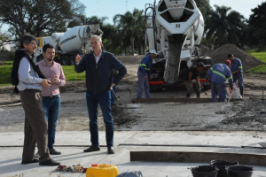 Lee más sobre el artículo Avellaneda suma infraestructura vial para mejorar la seguridad en el tránsito