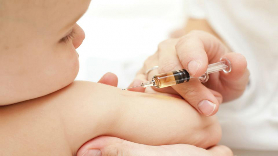 Lee más sobre el artículo La provincia comenzó con la distribución de vacunas para meningococo