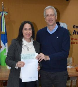 Lee más sobre el artículo Avellaneda entregó casi $1.000.000 a escuelas primarias
