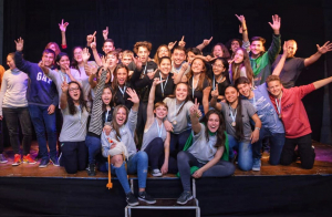 Lee más sobre el artículo Jóvenes al escenario: el teatro tuvo su día en la Estudiantina
