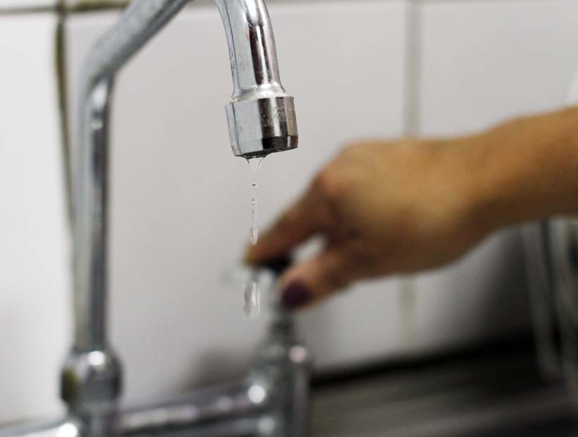 Lee más sobre el artículo Disminuirá la presión del agua en Avellaneda