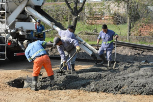 Lee más sobre el artículo Avanza el plan de pavimento en Avellaneda