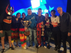 Lee más sobre el artículo Cientos de jóvenes disfrutaron de la fiesta de cierre de la Estudiantina de Avellaneda