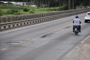 Lee más sobre el artículo Mañana viernes estará clausurado al tránsito el puente sobre el Arroyo El Rey