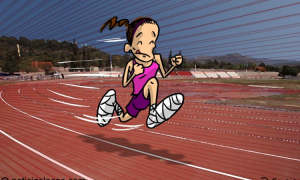 Lee más sobre el artículo Niña atleta gana múltiples medallas de oro corriendo con zapatillas ​​hechas de vendajes