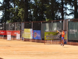 Lee más sobre el artículo Hoy se juegan las finales del Torneo Profesional de Tenis