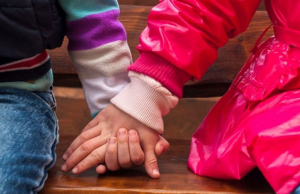 Lee más sobre el artículo Vera: solicitan familia solidaria para dos hermanitos de dos y cinco años