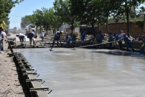 Lee más sobre el artículo El pavimento avanza en Avellaneda