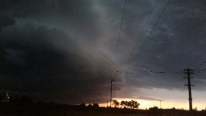 Lee más sobre el artículo Fuerte tormenta de viento y lluvia en la zona