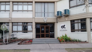Lee más sobre el artículo Acceso limitado a las dependencias municipales y suspensión de actividades en Avellaneda