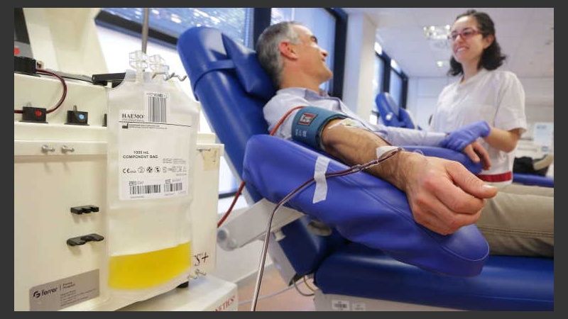 Lee más sobre el artículo Hoy miércoles se harán las dos primeras donaciones de plasma en la provincia
