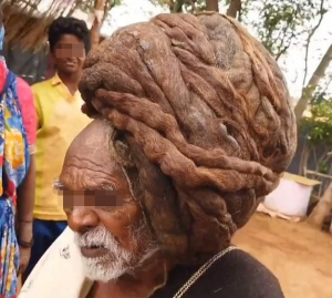 Lee más sobre el artículo Hace 95 años que no se corta el pelo