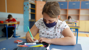 Lee más sobre el artículo La provincia de Santa Fe se suma al protocolo nacional para la vuelta a clases presenciales