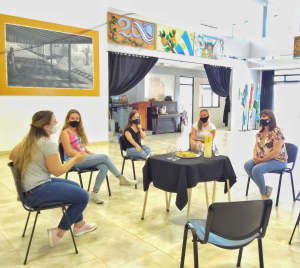 Lee más sobre el artículo Encuentro con las campeonas latinoamericanas del Campeonato «Universal Dance»