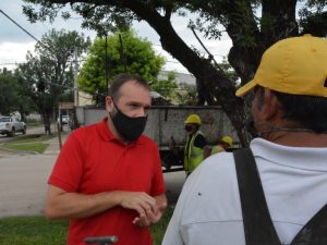 Lee más sobre el artículo Prevención del Dengue: continúan los operativos de descacharrado y visitas domiciliarias