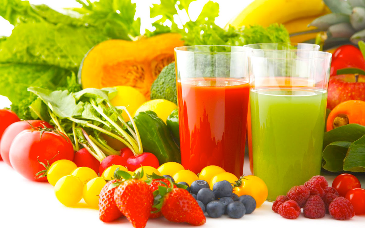 Lee más sobre el artículo Nutrición y verano: los alimentos que nos ayudan a mantenernos frescos e hidratados