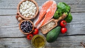 Lee más sobre el artículo Los 8 alimentos que previenen el deterioro cognitivo
