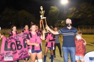 Lee más sobre el artículo Mes de la Mujer: el equipo Las Lobas ganó el torneo de Fútbol Femenino