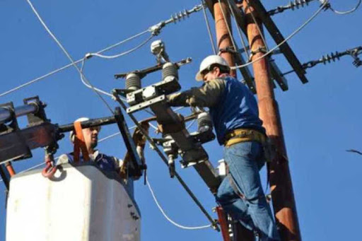 Lee más sobre el artículo Varias localidades del norte santafesino, al menos hasta el mediodía estarán sin servicio eléctrico