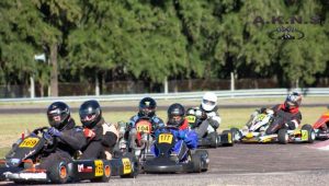 Lee más sobre el artículo Avellaneda: se disputa la 2º fecha del Karting del Noreste Santafesino