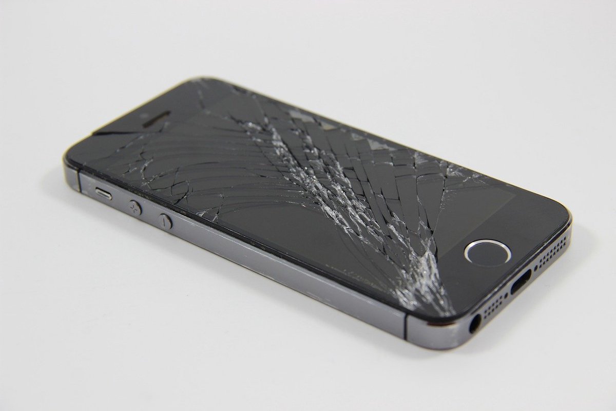 Lee más sobre el artículo Cómo recuperar los datos del celular si se rompió la pantalla