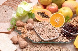 Lee más sobre el artículo Fibras solubles o insolubles: ¿Cuáles son sus beneficios?