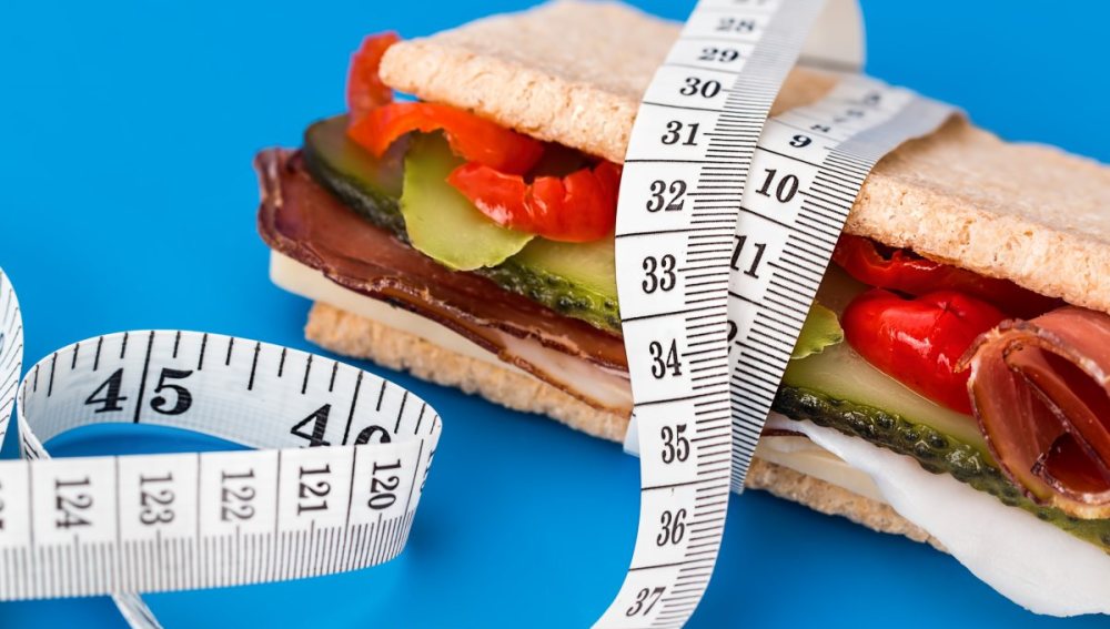 Lee más sobre el artículo Cómo reducir calorías con pequeños cambios en las comidas diarias