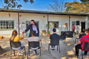 Lee más sobre el artículo Becas Municipales en Malabrigo: se entregó la segunda cuota