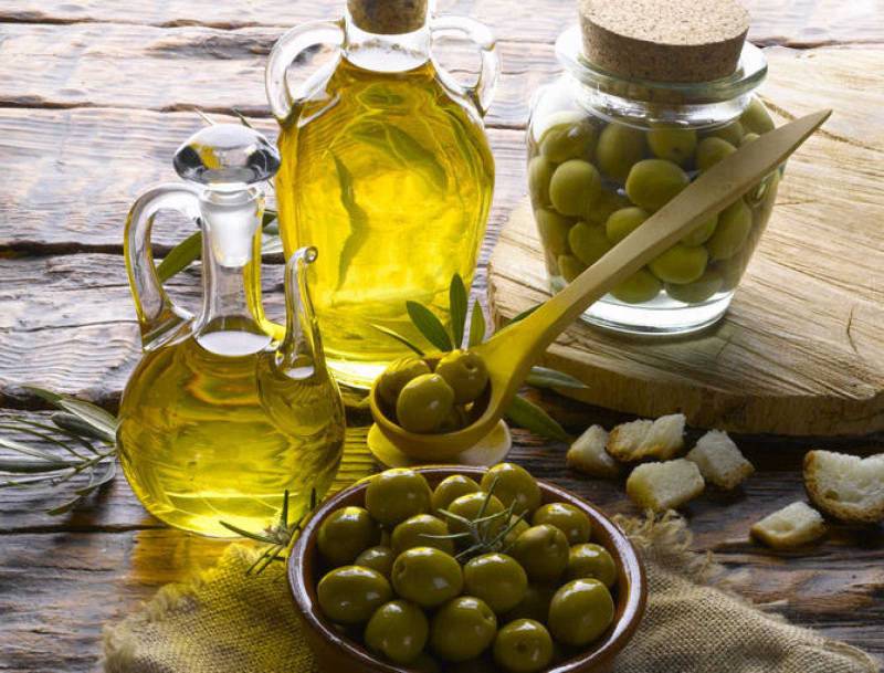 Lee más sobre el artículo 7 motivos por los que debes incluir el aceite de oliva virgen extra a tu dieta