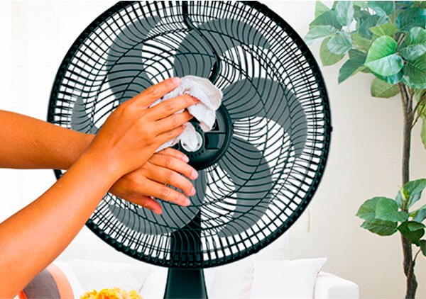 Lee más sobre el artículo Cómo limpiar un ventilador para que quede impecable y libre de polvo