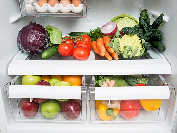 Lee más sobre el artículo Papel de cocina, el secreto para conservar mejor las frutas y las verduras en la heladera