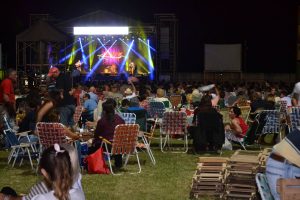 Lee más sobre el artículo Moussy se viste de fiesta para el «21º Festival de Nuestro Canto»