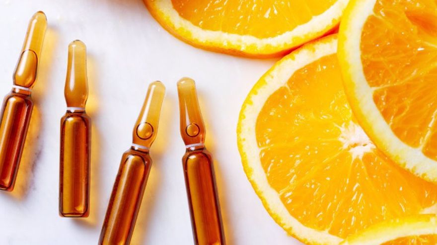 Lee más sobre el artículo Seis mitos sobre la vitamina C, el compuesto natural que es aliado del cuidado de la piel