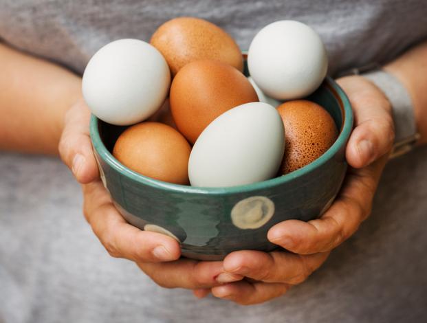Lee más sobre el artículo Los errores más frecuentes a la hora de conservar y consumir huevos