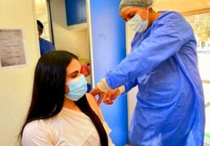 Lee más sobre el artículo Vacunación contra Covid – 19 y Sarampión