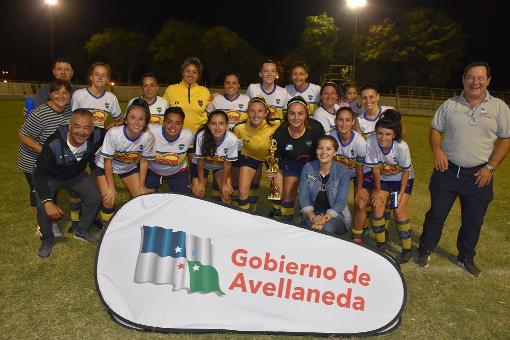 Lee más sobre el artículo Mes de la mujer: La Costa ganó el Torneo femenino de fútbol