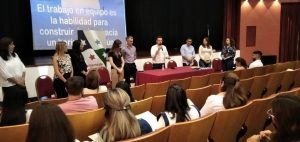 Lee más sobre el artículo Programa Pedagógico Social: Avellaneda articula acciones con las escuelas para mejorar la calidad educativa de niños, jóvenes y adultos