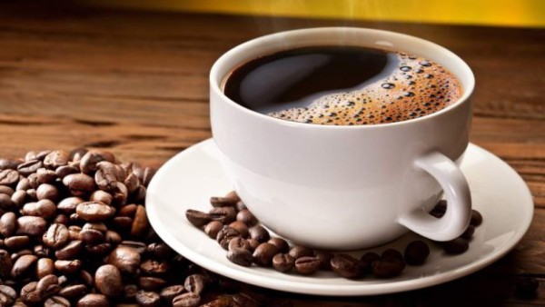 Cinco beneficios de tomar una taza de café por la mañana