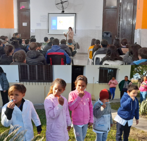 Lee más sobre el artículo Avellaneda capacita en hábitos saludables a los alumnos de escuelas rurales