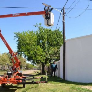 Lee más sobre el artículo Romang continúa con el programa de Iluminación Pública