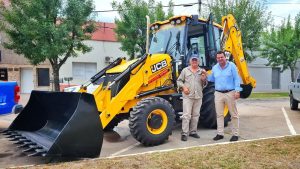 Lee más sobre el artículo El Municipio adquirió una nueva retroexcavadora