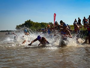 Lee más sobre el artículo Finalizó con éxito el Triatlón de Reconquista