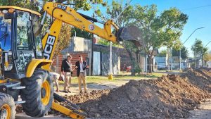 Lee más sobre el artículo Obras de cloacas: más saneamiento urbano y mejor calidad de vida en Malabrigo