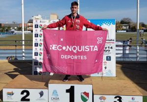 Lee más sobre el artículo Sebastián Giuliani Campeón Nacional en 10 mil metros Marcha en pista