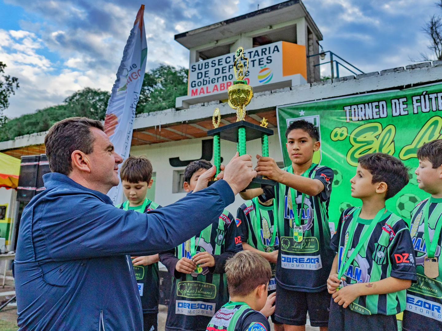 Lee más sobre el artículo 2do Torneo y Encuentro Infantil de Fútbol «El Lorito»