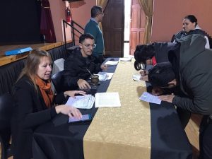 Lee más sobre el artículo Romang entregó ayudas económicas del Programa Municipal de Becas de formación y servicio