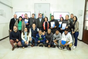 Lee más sobre el artículo Creciendo juntos: Entrega de matrículas a cooperativas de Reconquista y la región